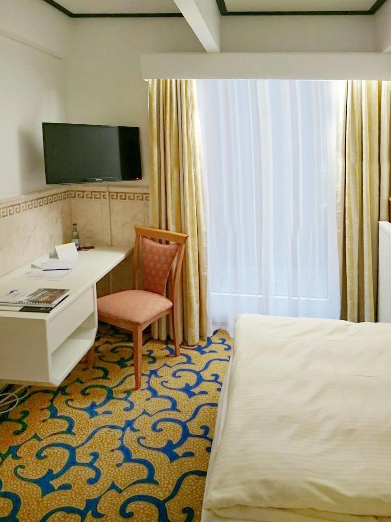 Seehotel Am Tankumsee Isenbuettel Экстерьер фото